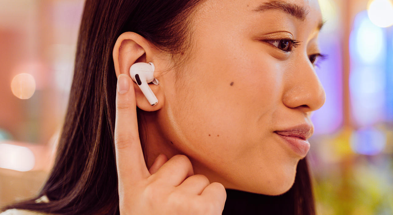 Best Wireless Earbuds Across Budget Ranges: 6 Top Picks for 2022: